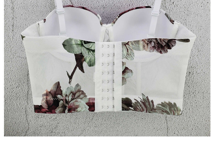 Three-Dimensional Top