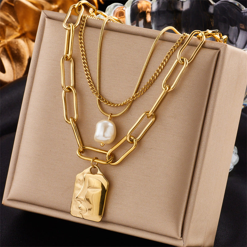 Pendant Necklace