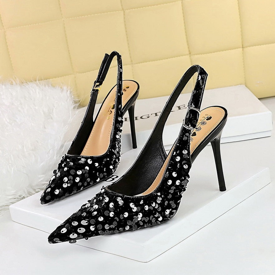 Shallow Mouth Pointed-toe Shoe