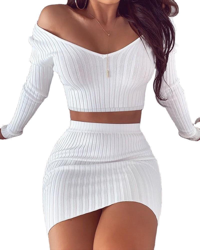 V-neck Skirt Suit