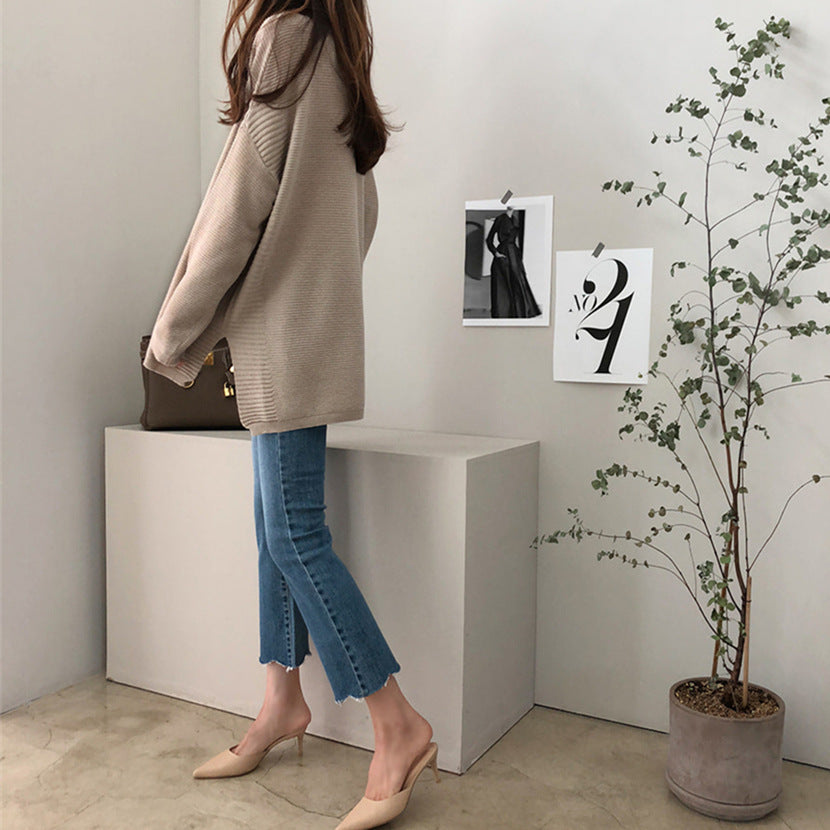 Stiletto heels with pointed toes