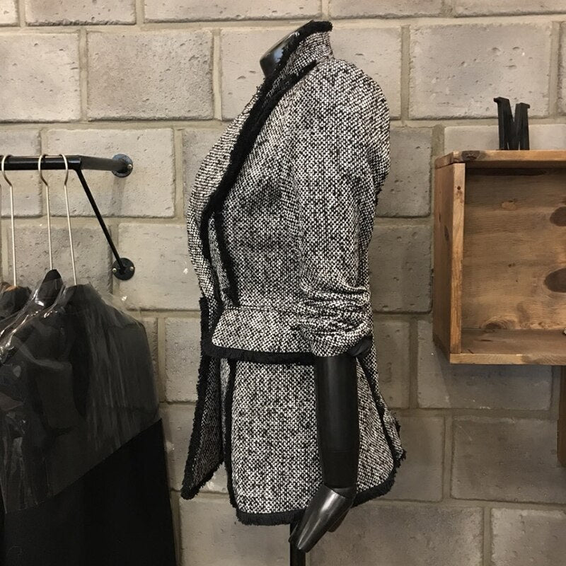 Short woolen coat