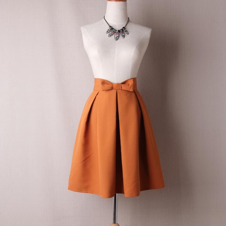 Solid color skirt