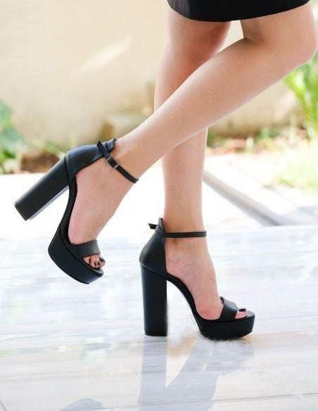 Solid Casual High Heels