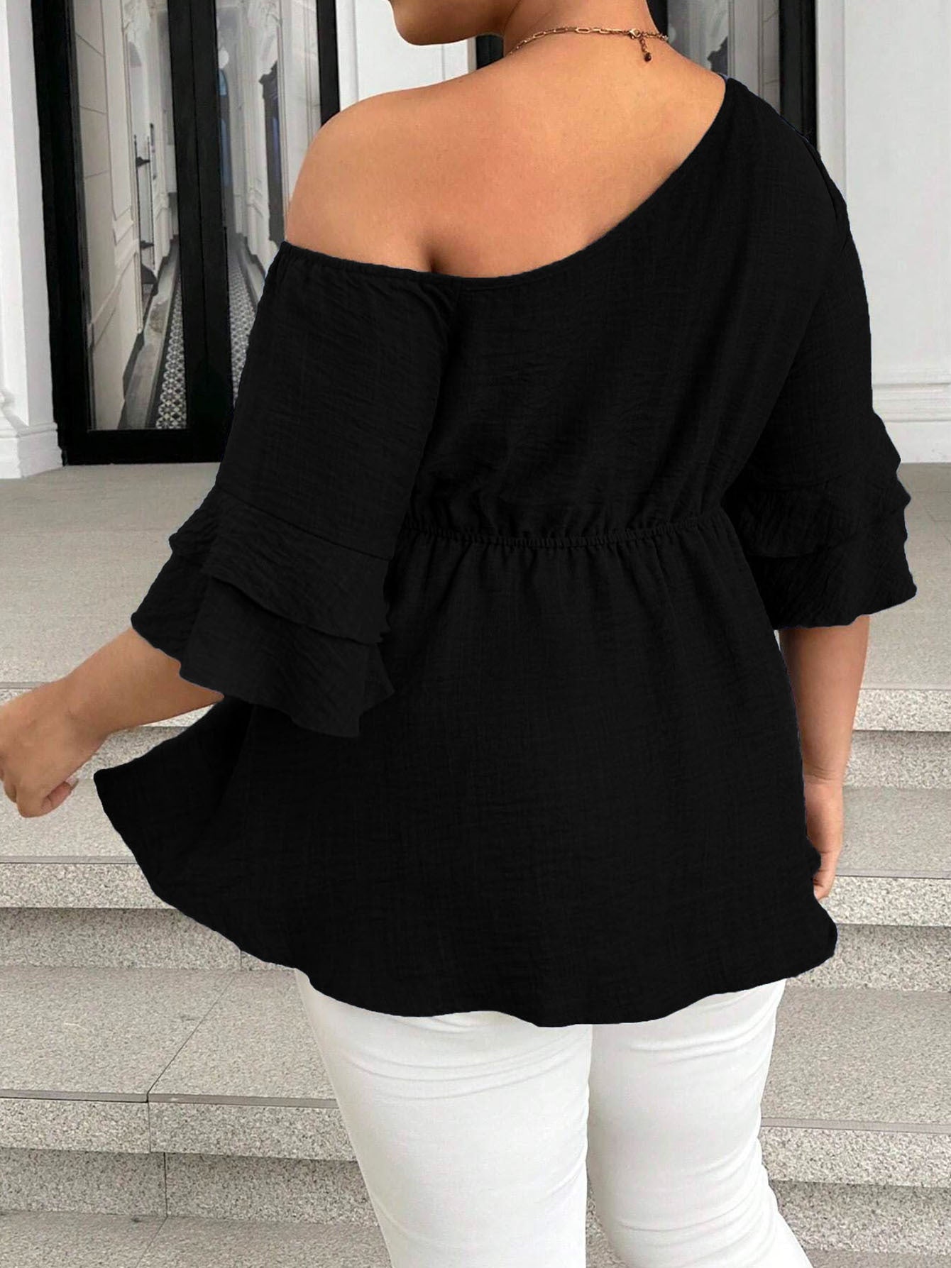 Women's Plus Size One-Shoulder Blouse