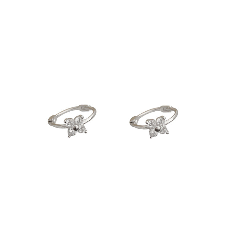 Simple Socialite Style Otica Ear Ring