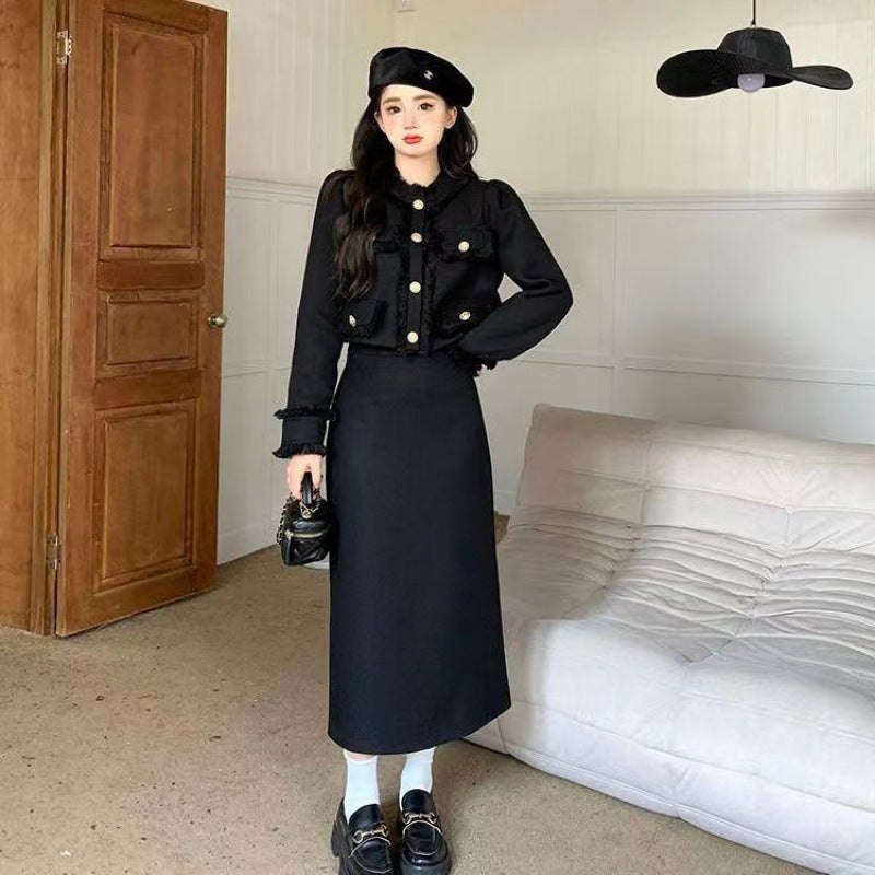 Slim-looking Suit