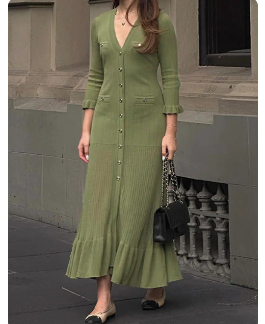 French Style Elegant V-neck Ruffle Sleeve Mid-length Knitted Dress