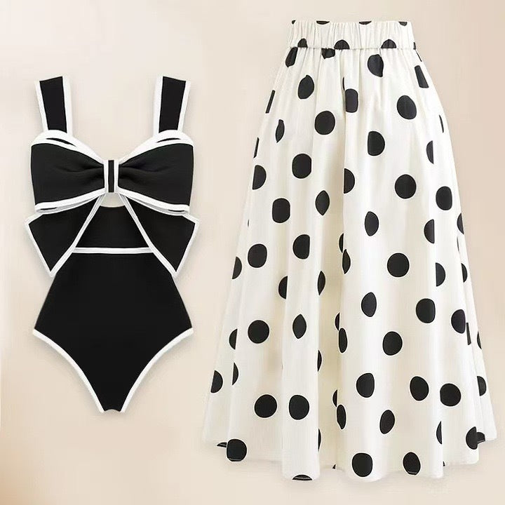 Fashionable Elegant Swimwear