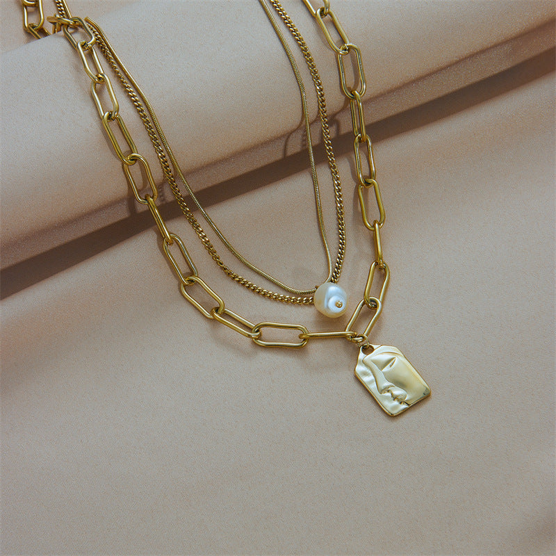 Pendant Necklace