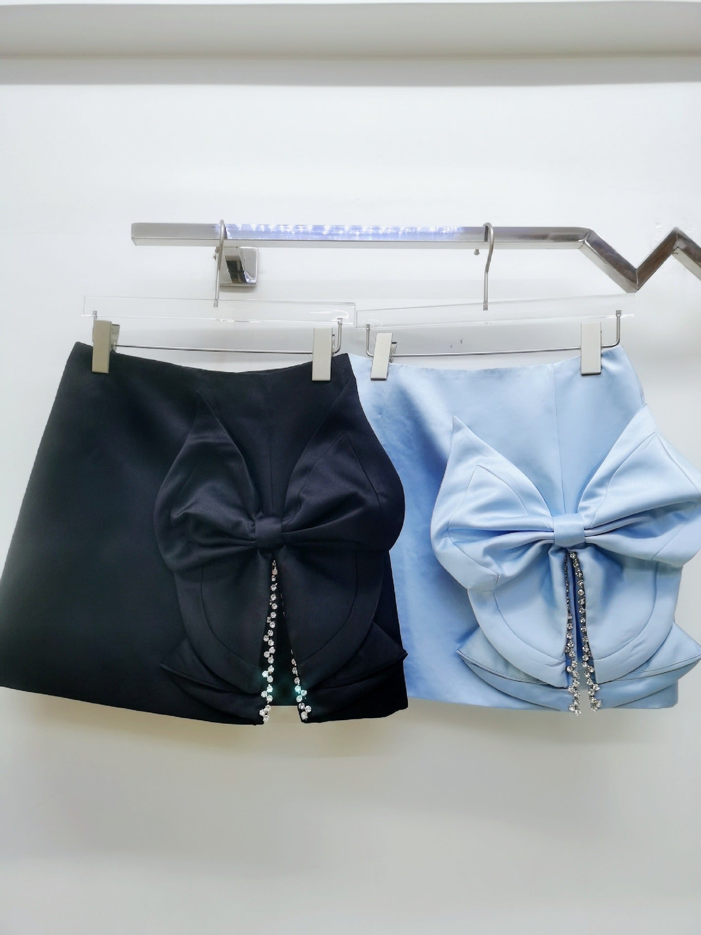 Bowknot Slit Crystal Trim Skirt