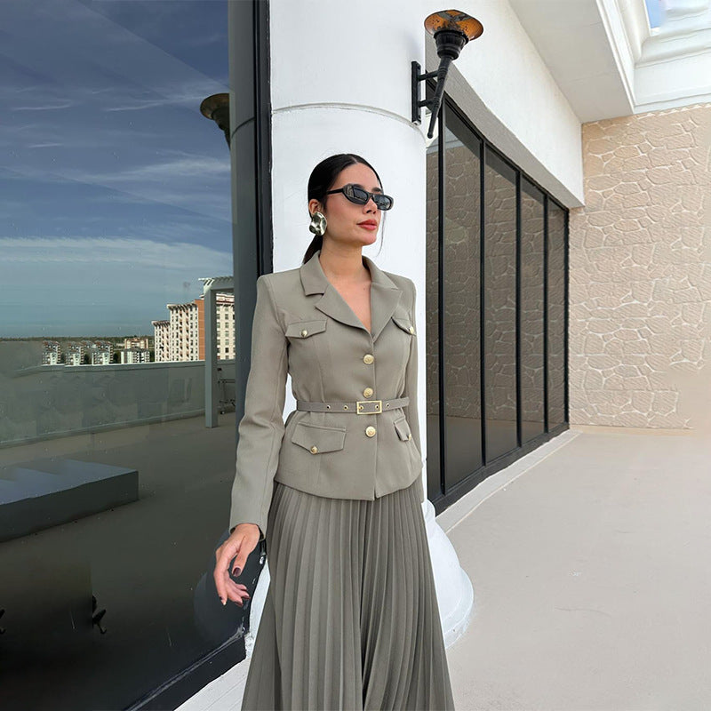 V-neck Suit