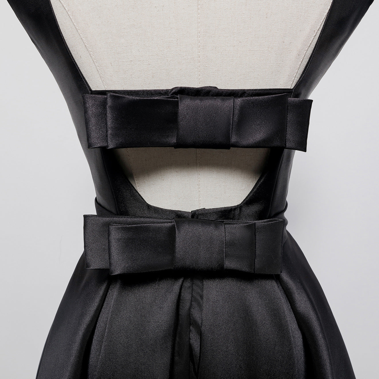 Hepburn Style Elegant Backless Dress