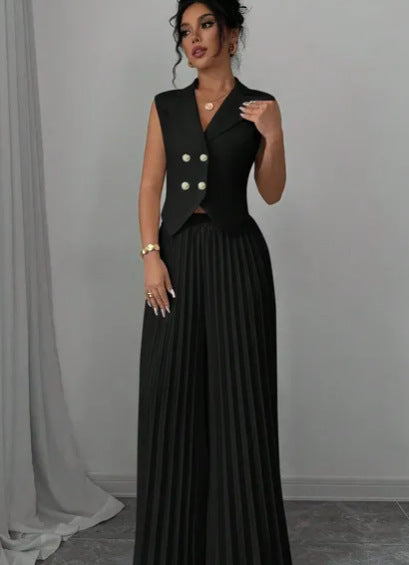 Sleeveless Suit