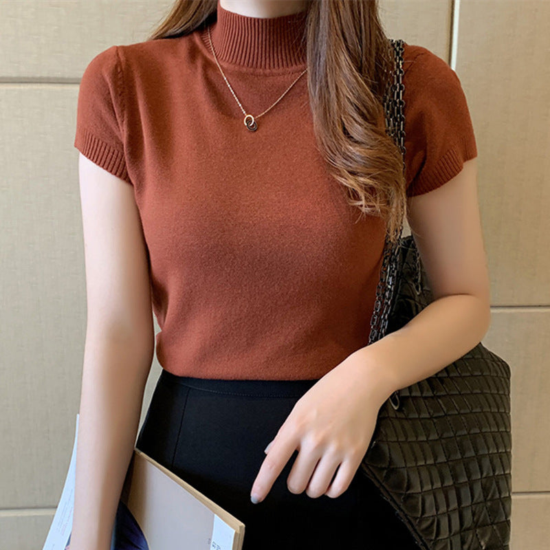 Short sweater with high neck