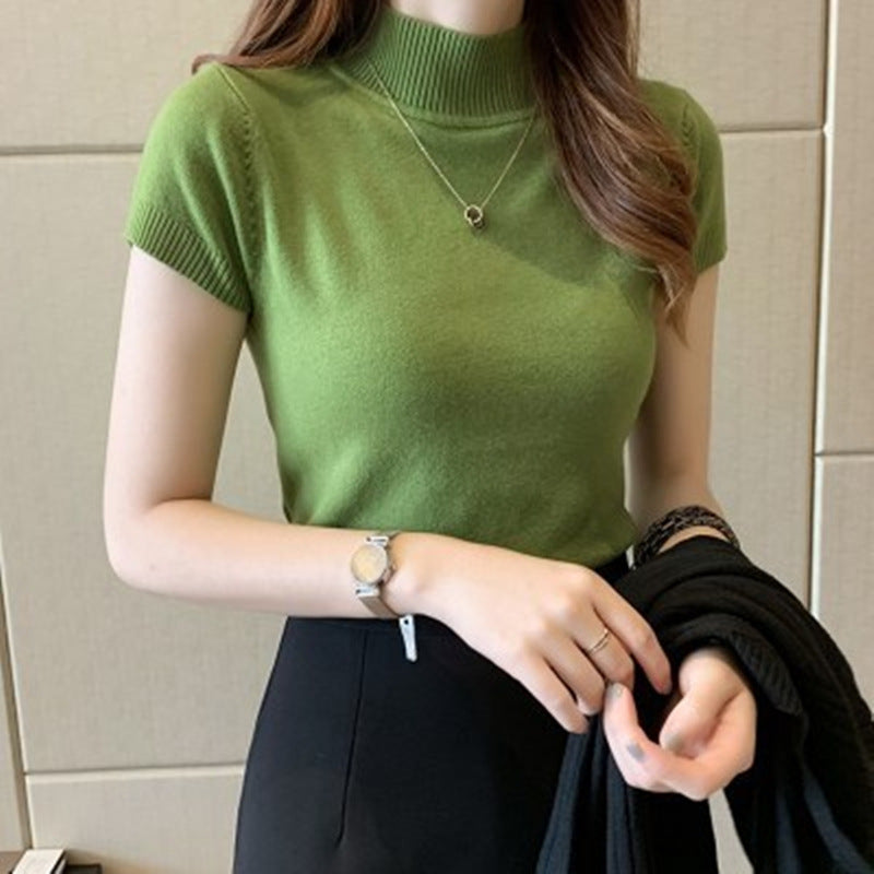 Short sweater with high neck
