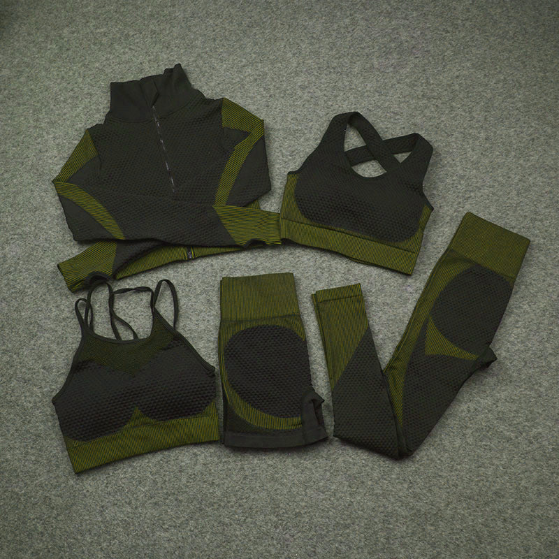 Quick-drying knitted gym suit from M Chic Boutique, activewear set featuring a fitted top and matching leggings for workout comfort.