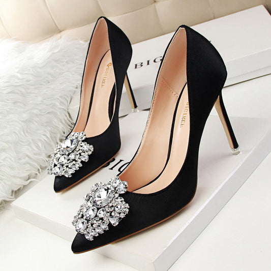 Black High Heels With Broach