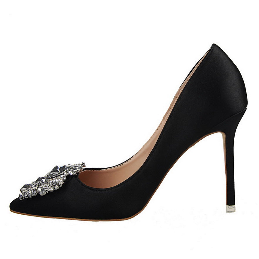Black High Heels With Broach