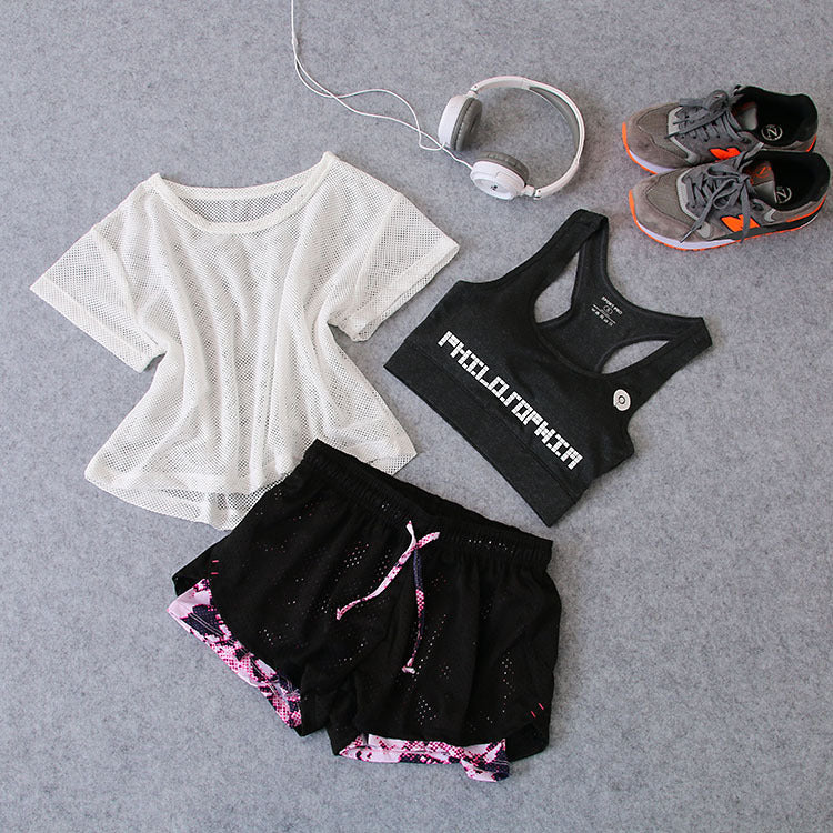 M Chic Boutique fast dry running activewear set with moisture-wicking fabric and sporty design for women.