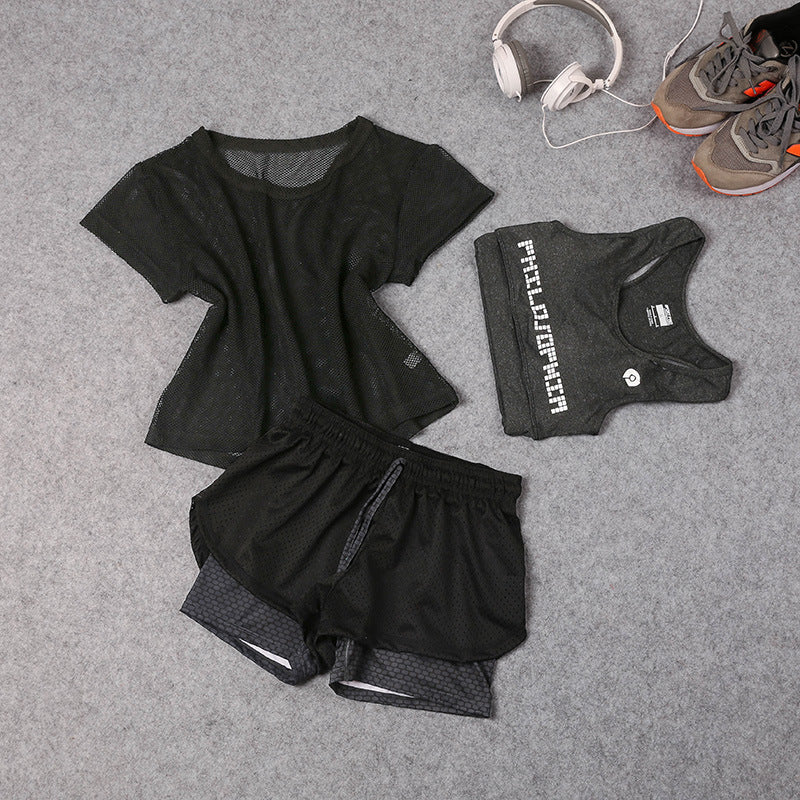 M Chic Boutique fast dry running set, activewear with breathable fabric and sleek design, suitable for athletic training or jogging.