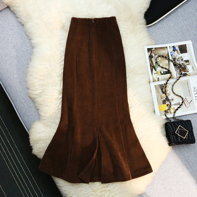 Slim fit elegant mermaid skirt in a flowing design, showcasing a chic silhouette by M Chic Boutique.