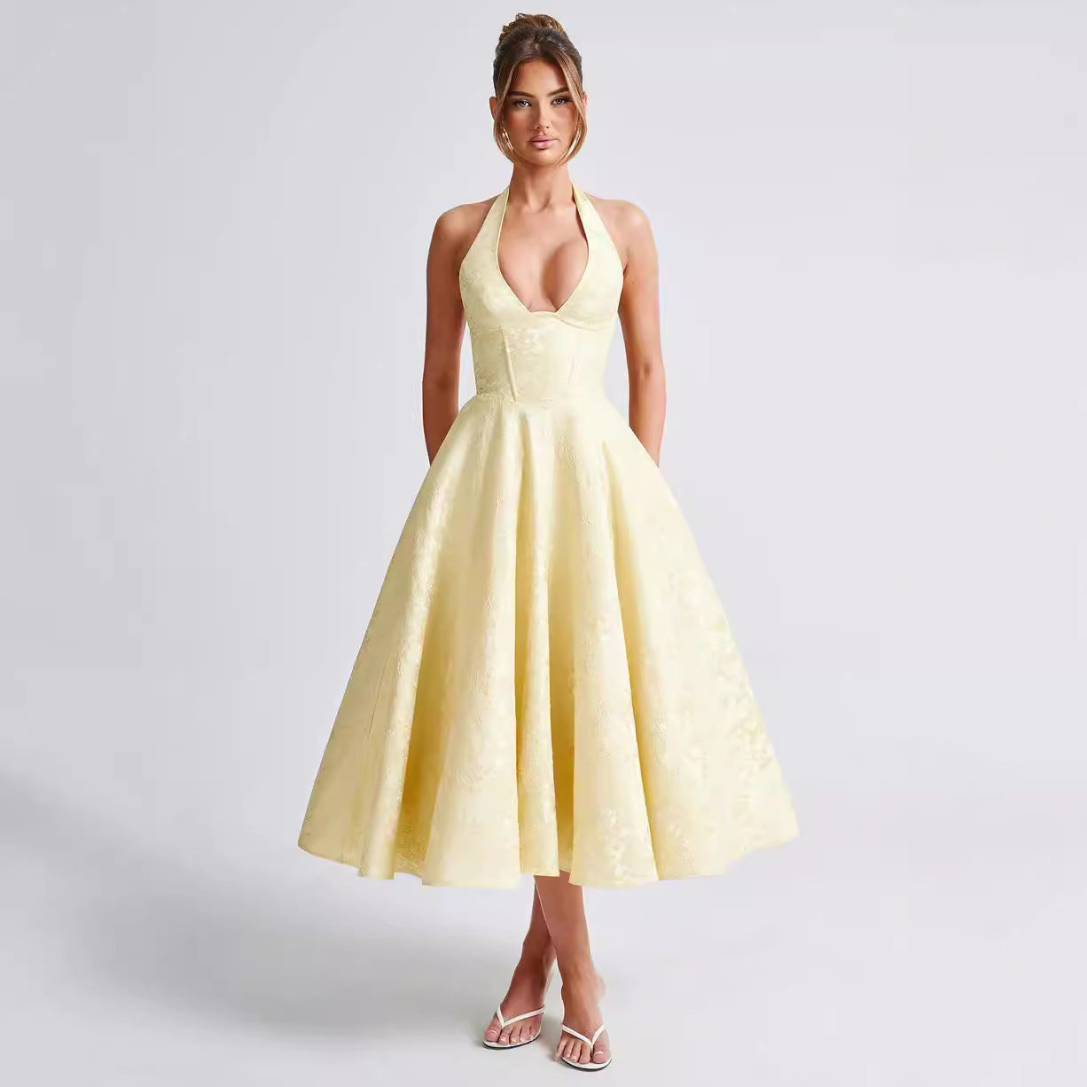 V-neck Halter Sleeveless Jacquard Lace-up Dress