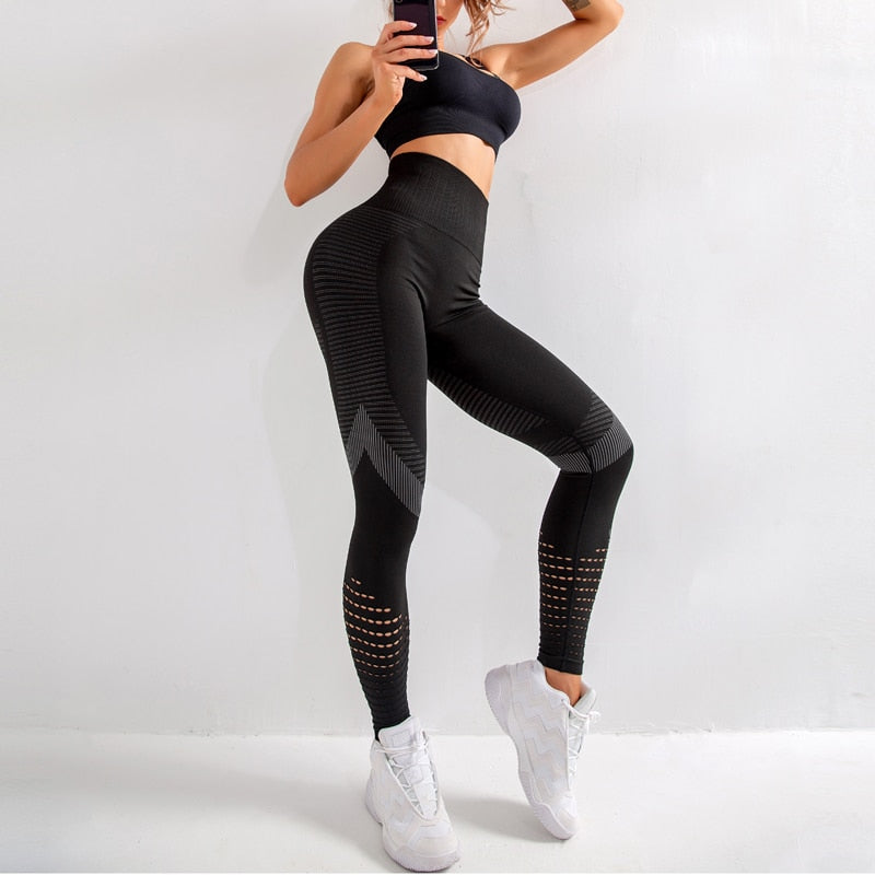 Tight yoga/gym pants