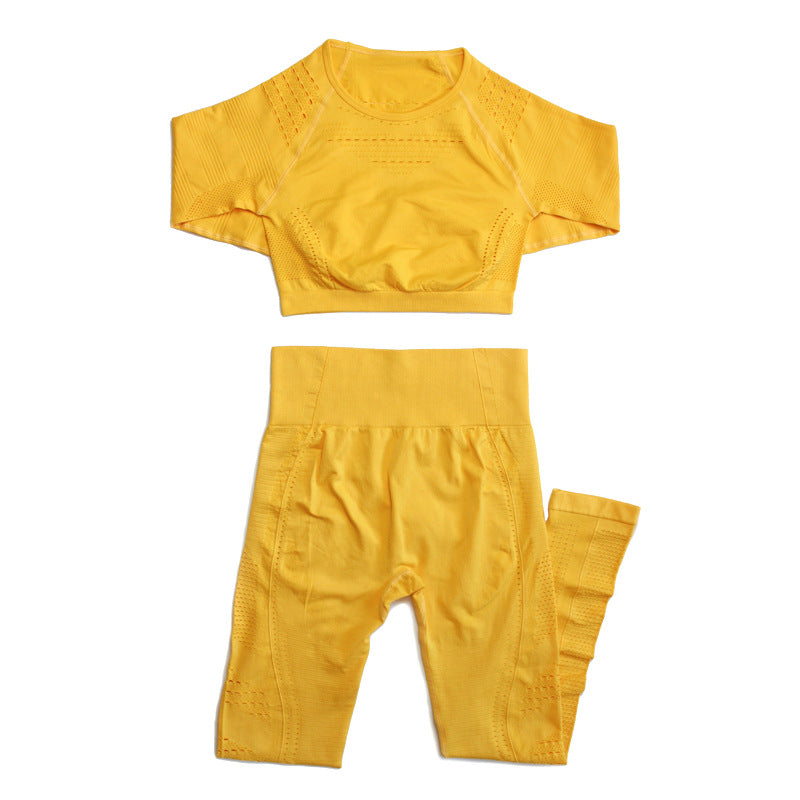 Seamless yoga gym suit by M Chic Boutique, form-fitting activewear with a smooth, stretchy fabric for comfortable workout movement.