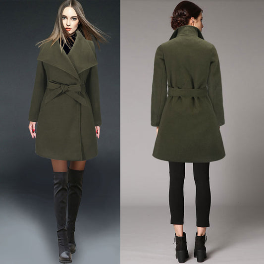 Solid woolen coat