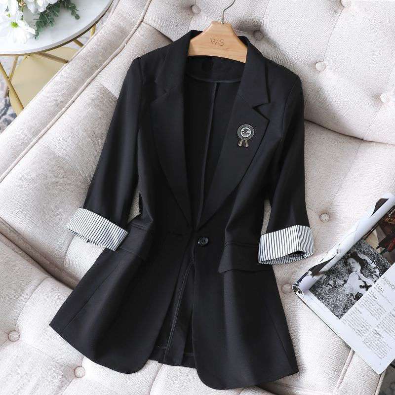 Thin Three-quarter Sleeves Suit