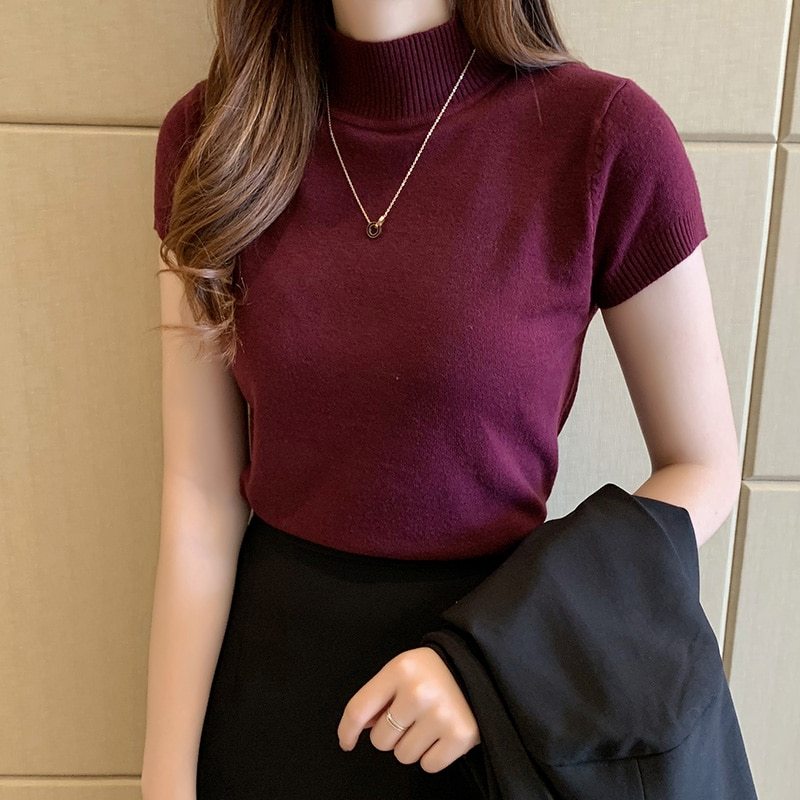 Short sweater with high neck