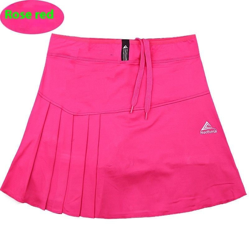 M Chic Boutique quick-drying tennis skirt for activewear, featuring lightweight fabric and a sporty design suitable for tennis and workouts.