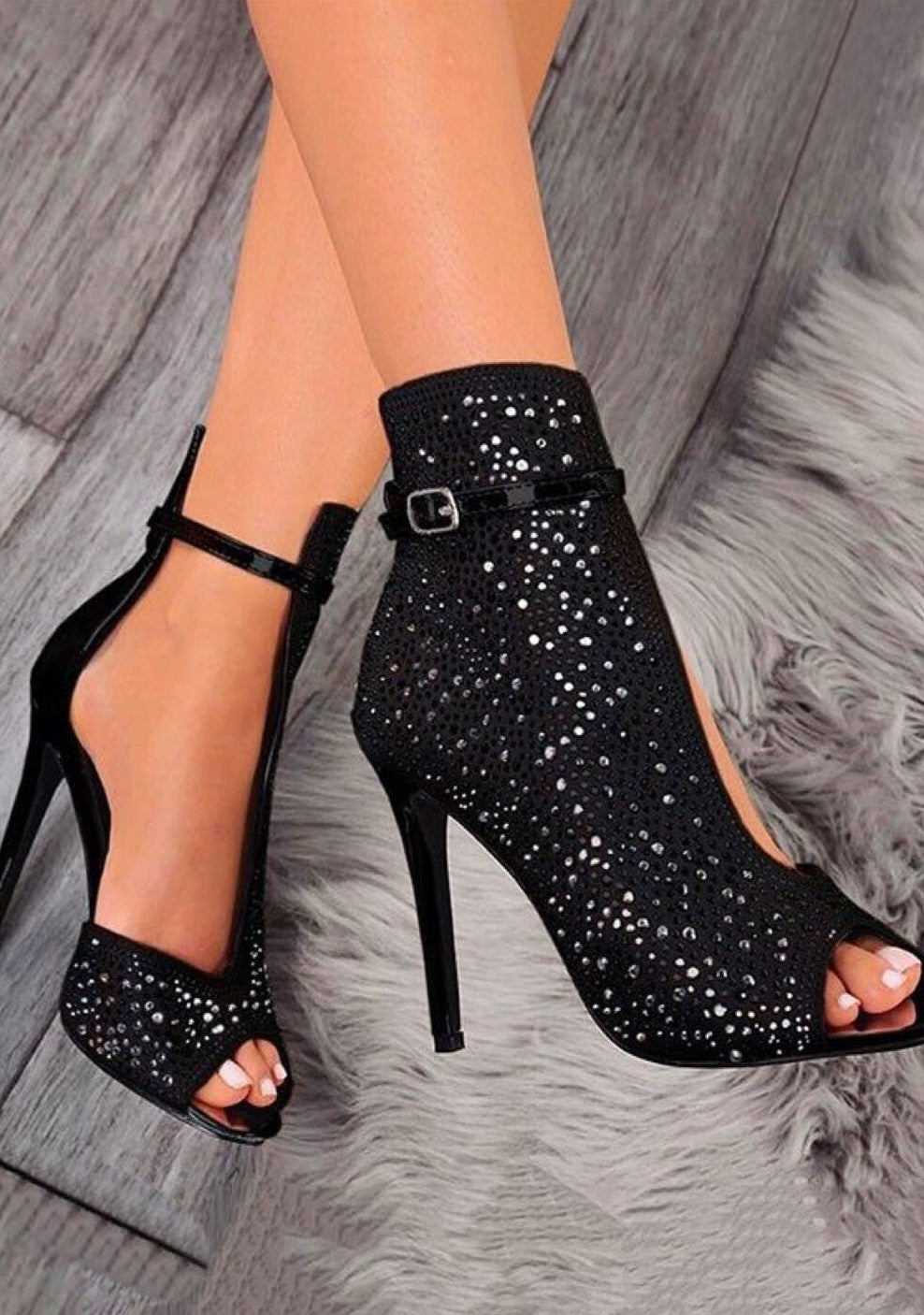 Cutout slim super high heel