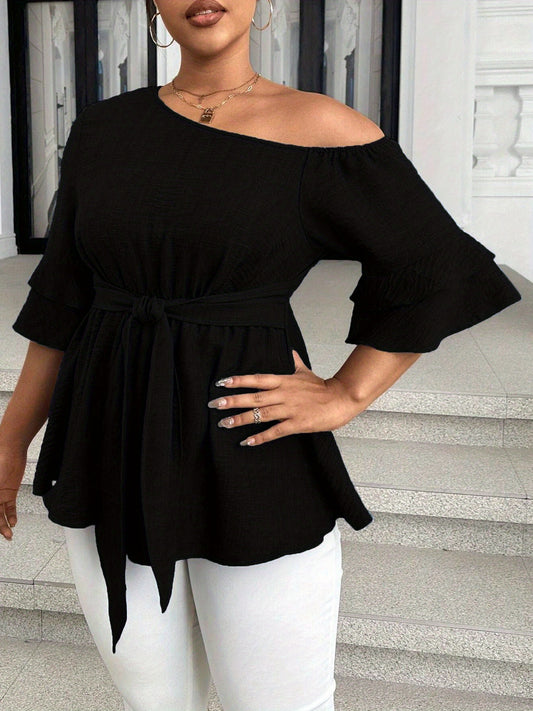 Women's Plus Size One-Shoulder Blouse