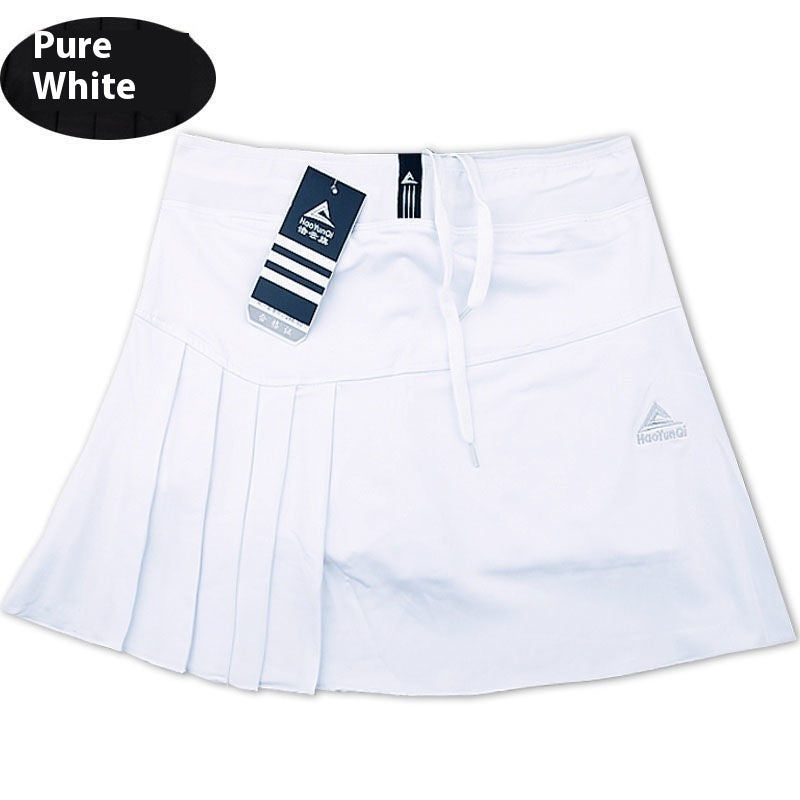 M Chic Boutique quick-drying tennis skirt for activewear, lightweight fabric, elastic waistband, ideal for sports and active outings.