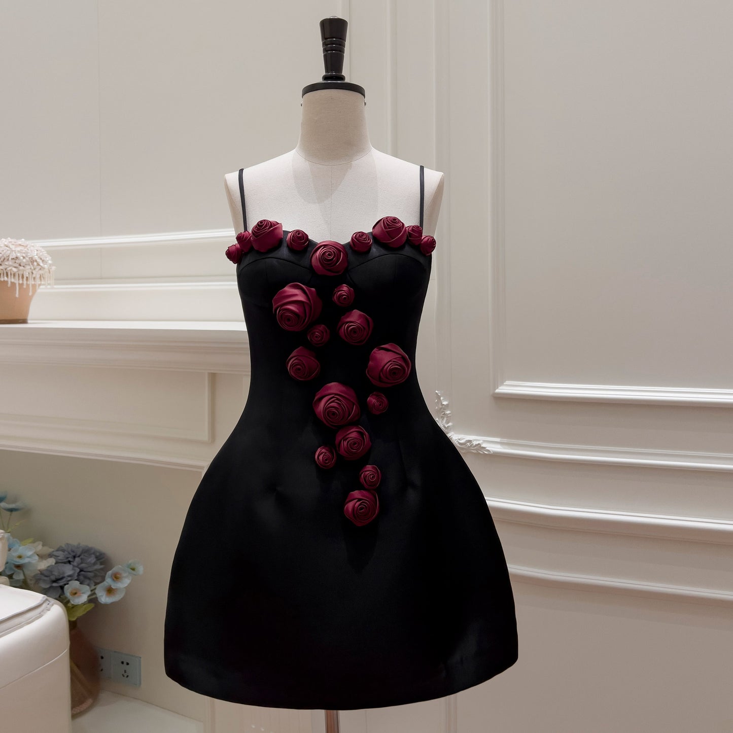 Socialite Style Flower Waist-tight Dress