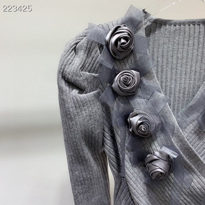 Lace Three-dimensional Rose Sweater
