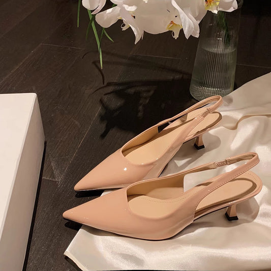 Pointed-toe Low-cut