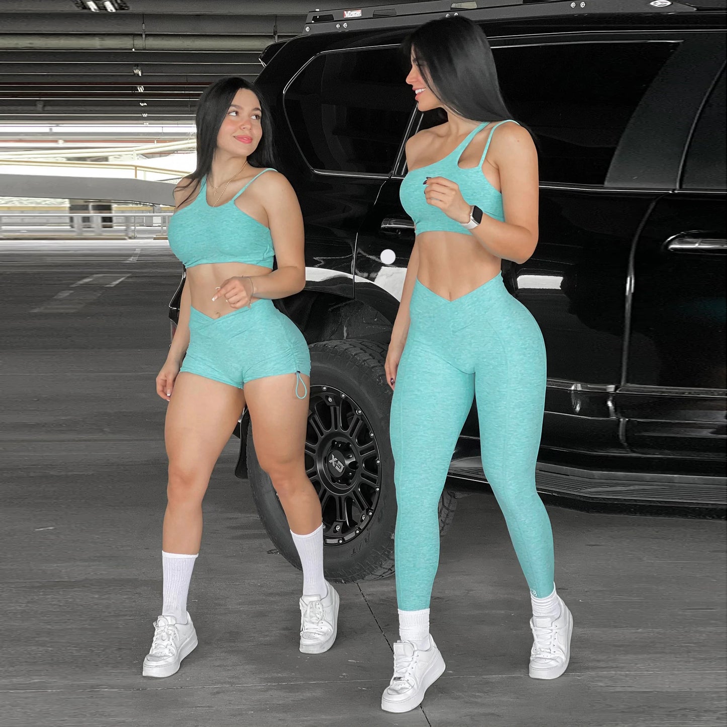 M Chic Boutique gym fitness activewear suit featuring a fitted top and matching leggings for workout comfort.