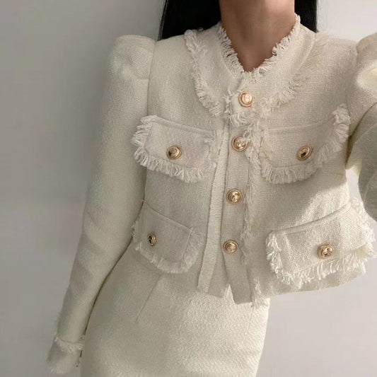 Slim-looking Suit