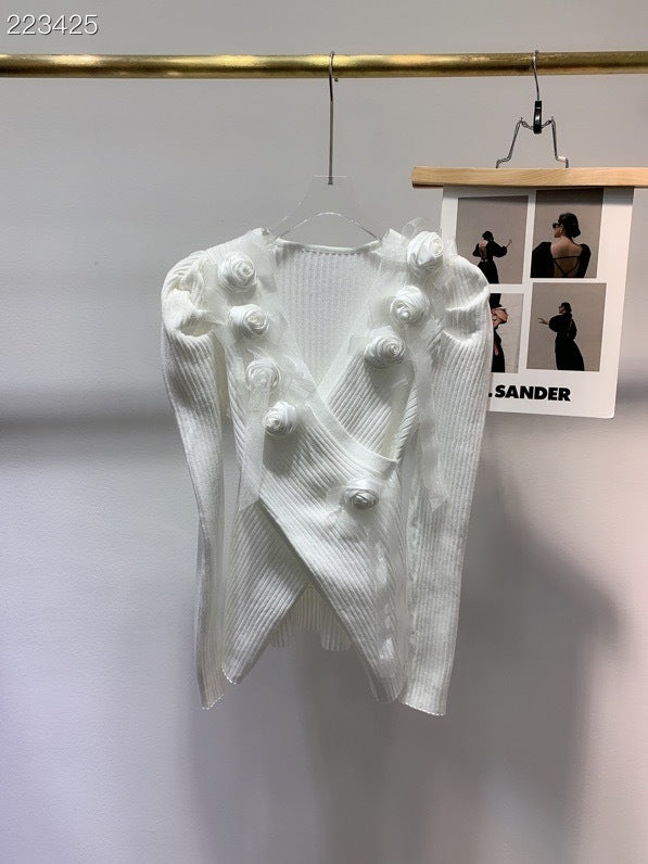 Lace Three-dimensional Rose Sweater