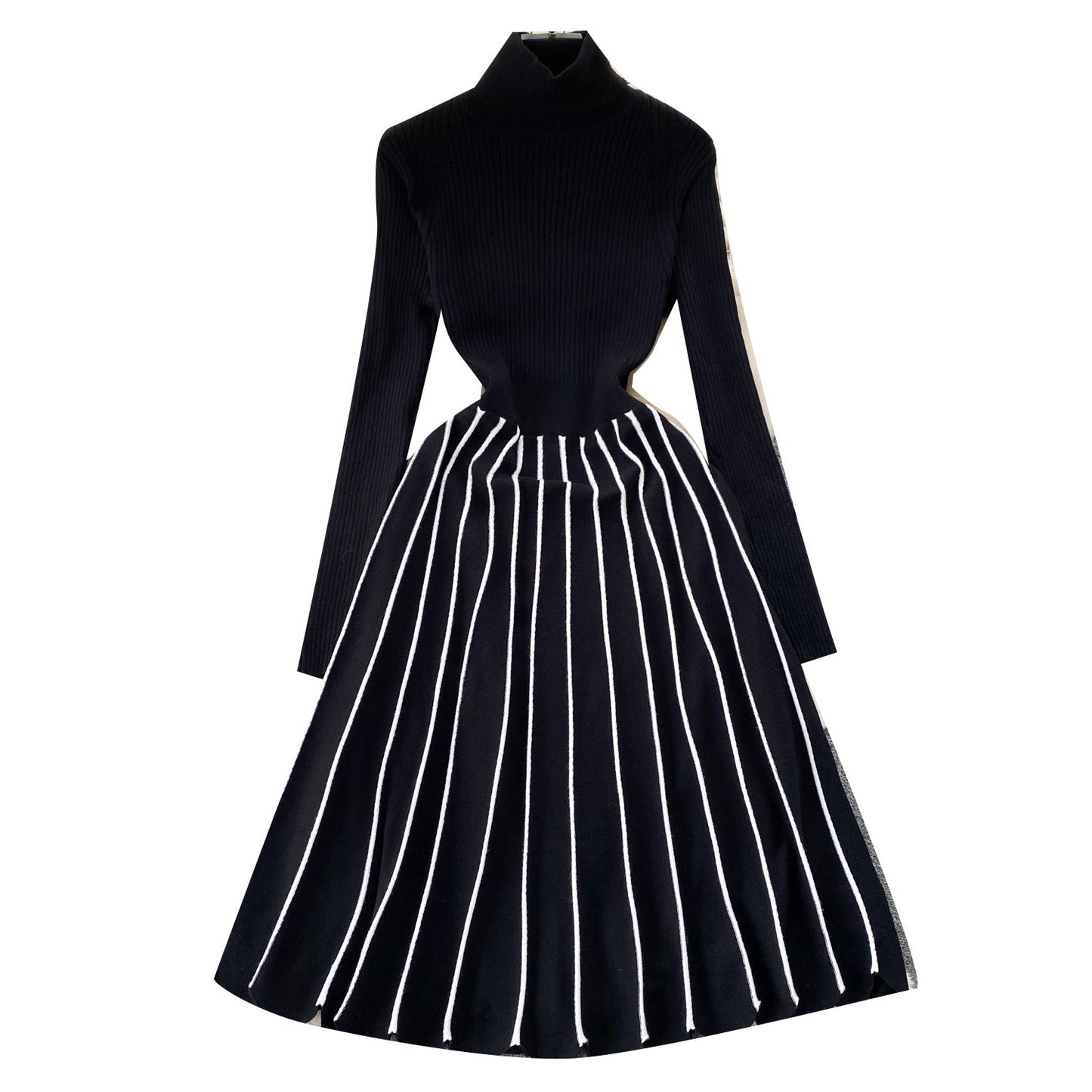 Retro Socialite Style Striped Knitted Dress