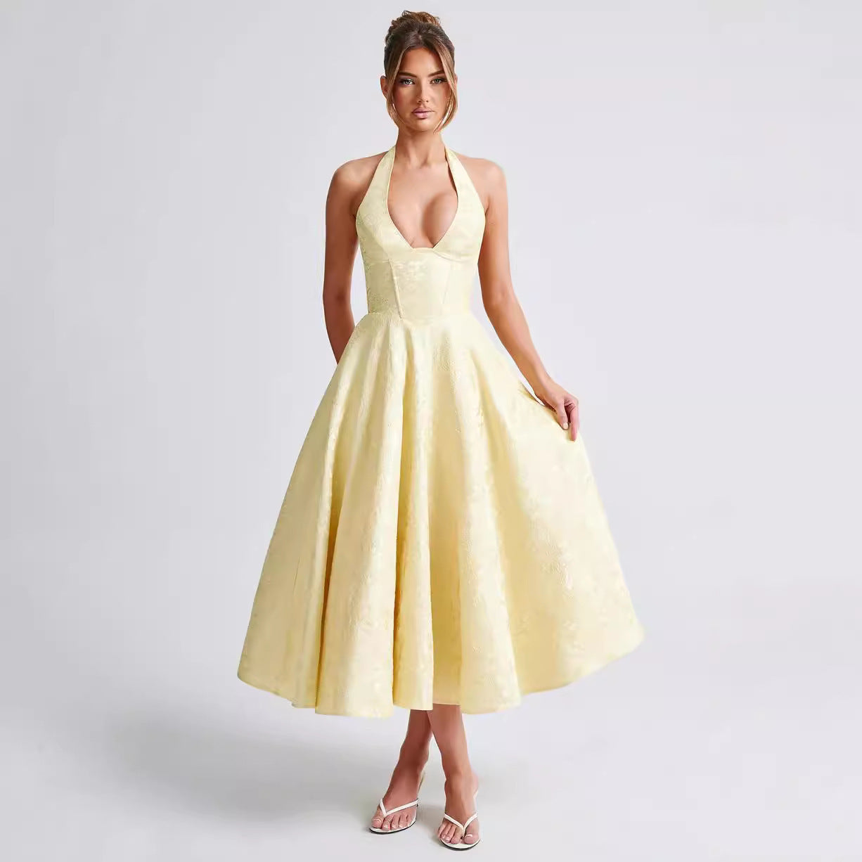 V-neck Halter Sleeveless Jacquard Lace-up Dress