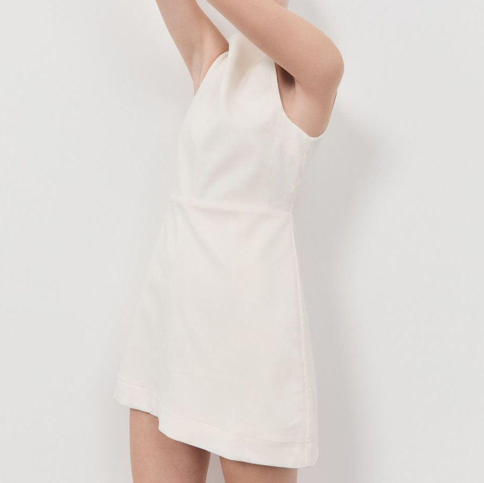 Sleeveless European Dress