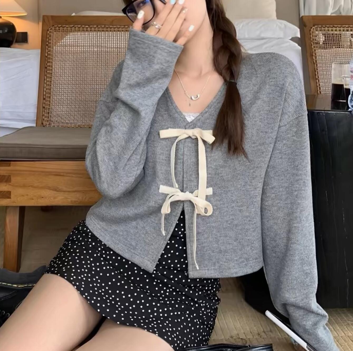 Loose Short Sweater