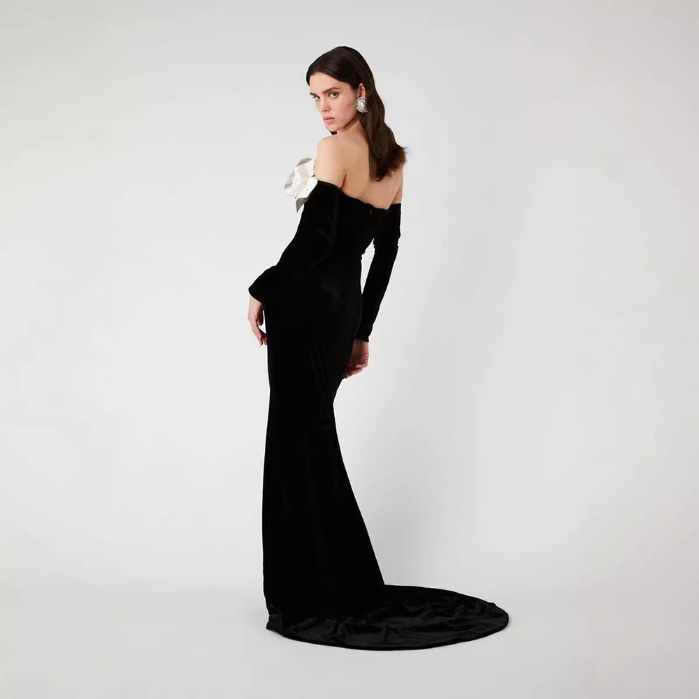 Black Long Sleeve Velvet Dress